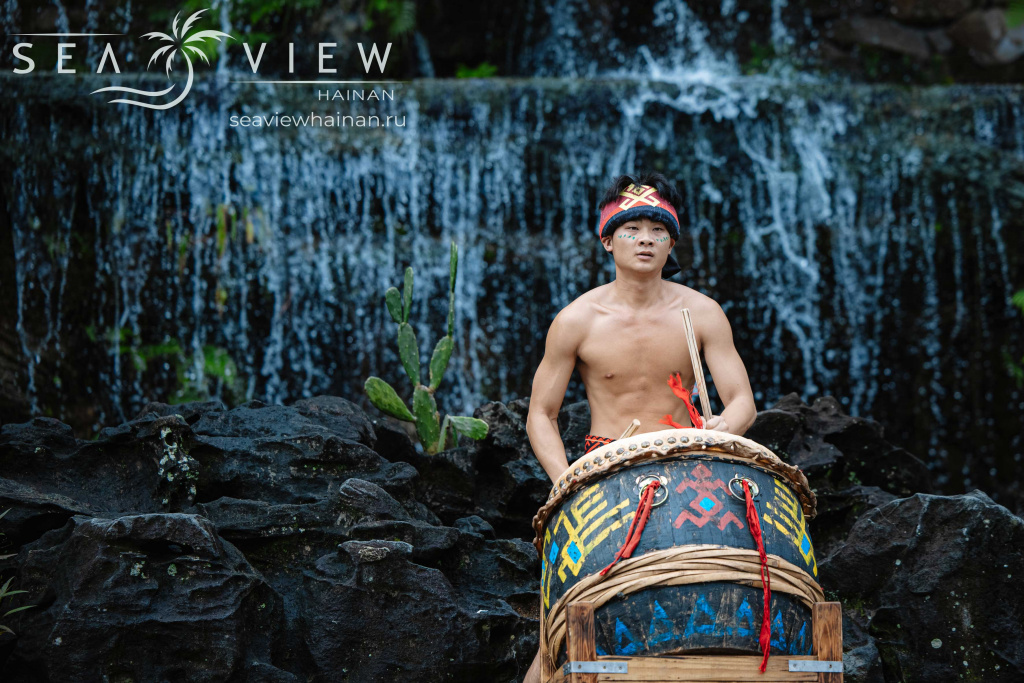 Binlangu Sanya Drums.jpg Binlangu Sanya Drums.jpg