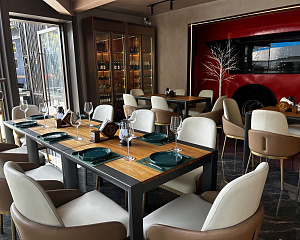 Imperial bar & restaurant